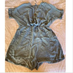 Short romper